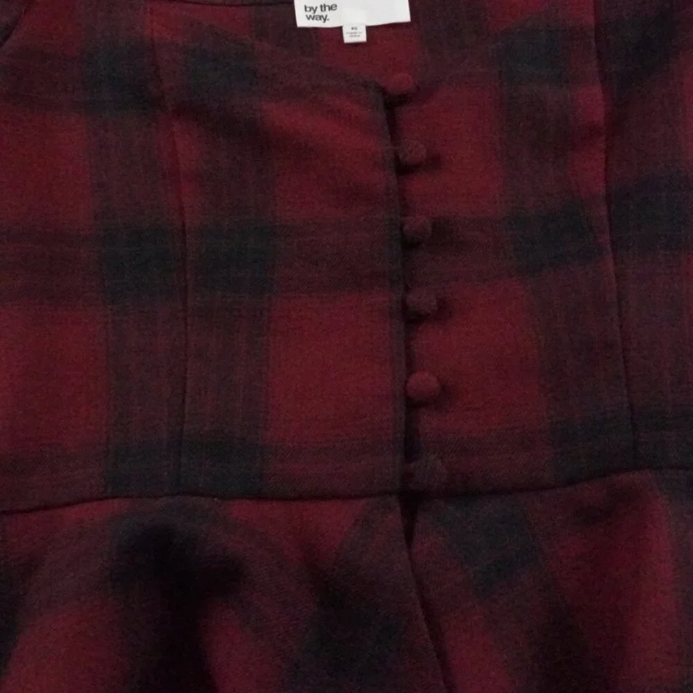 by the way. Cropped Top Womens Extra Small Plaid Red Black - Picture 3 of 11